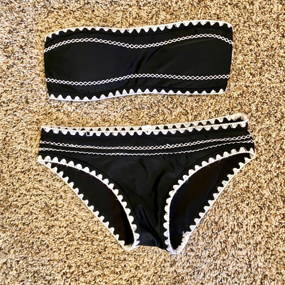 Bathing suit